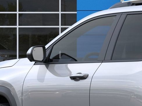 New 2027 Chevrolet Equinox LT w/ Convenience Package II AWD/4WD image 13