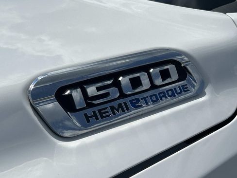 Used 2023 RAM 1500 Laramie AWD/4WD image 23