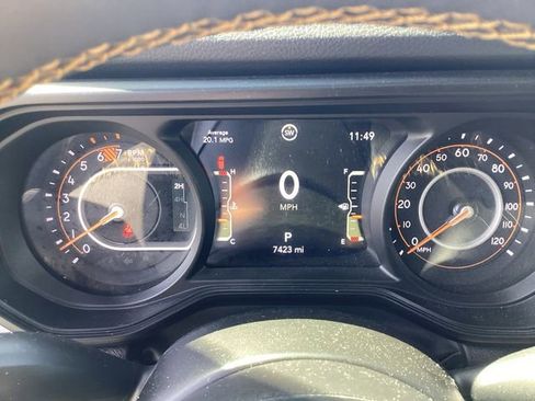 Used 2024 Jeep Wrangler Sport S image 11