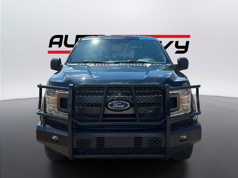 Used 2018 Ford F150 XLT w/ Equipment Group 302A Luxury AWD/4WD image 2