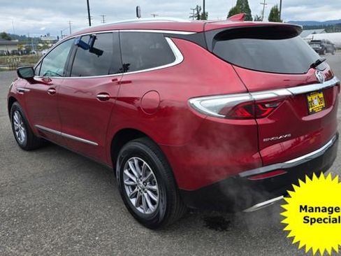 Used 2024 Buick Enclave Premium image 6