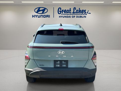 Certified 2024 Hyundai Kona SEL FWD image 4