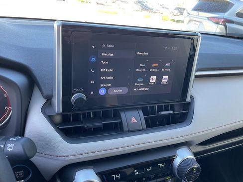 Used 2025 Toyota RAV4 XLE w/ Convenience Package image 21