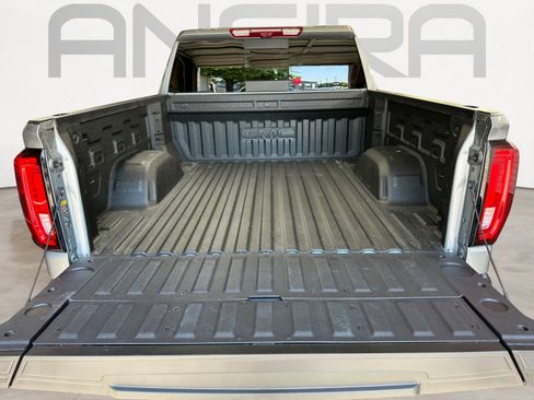 Used 2026 GMC Sierra 1500 AT4 w/ AT4 Premium Package AWD/4WD image 12