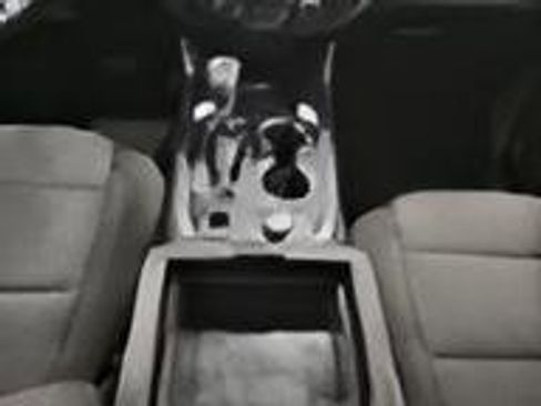 Used 2023 Chevrolet Traverse LT w/ LPO, Floor Liner Package image 17