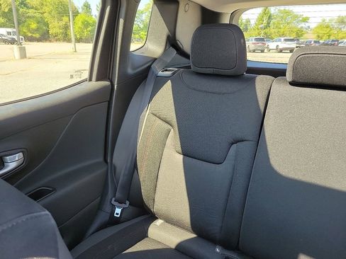 New 2023 Jeep Renegade Trailhawk w/ Sun/Sound Group image 13