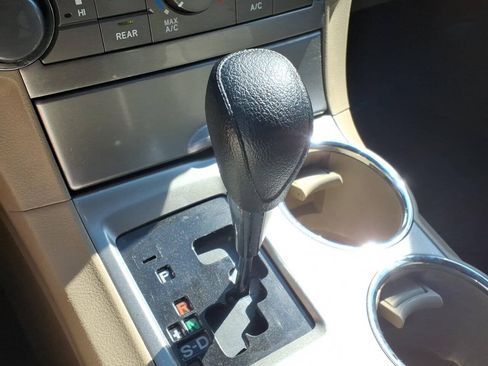 Used 2013 Toyota Highlander FWD image 20