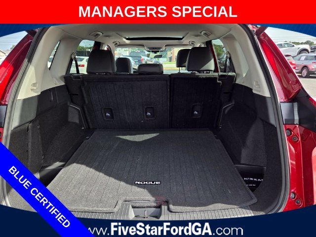 Used 2026 Nissan Rogue Dark Armor FWD image 11