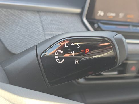 New 2026 Volkswagen Tiguan S image 25