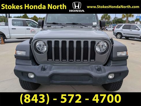 Used 2021 Jeep Wrangler Unlimited Sport AWD/4WD image 11