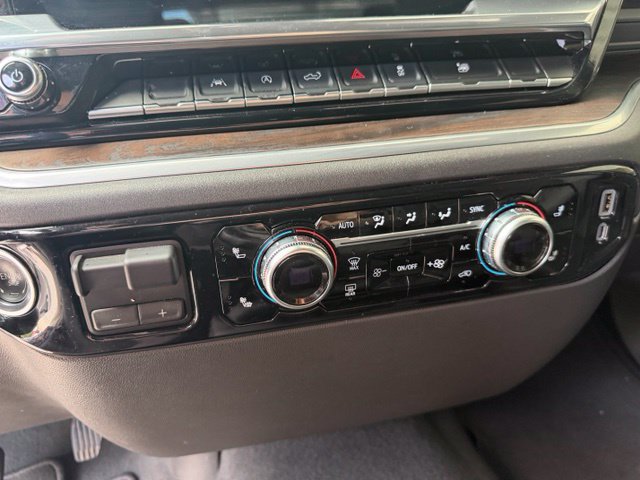 Certified 2025 GMC Sierra 1500 SLT AWD/4WD image 19