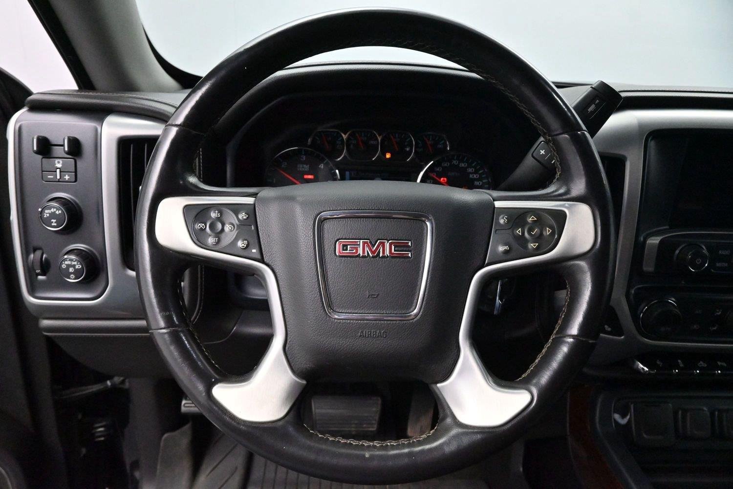 Used 2017 GMC Sierra 1500 SLT w/ Enhanced Driver Alert Package AWD/4WD image 15