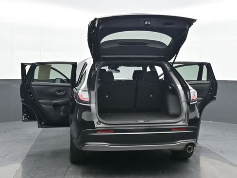 Used 2023 Honda HR-V Sport image 25