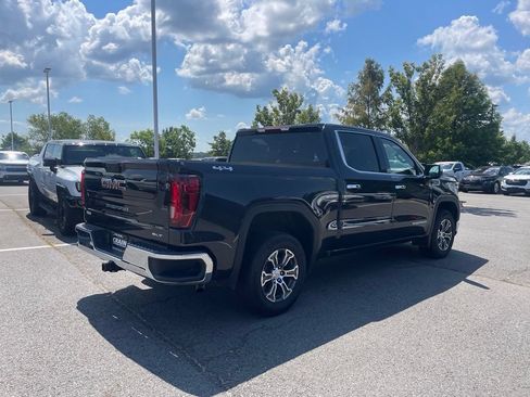Used 2026 GMC Sierra 1500 SLT AWD/4WD image 7