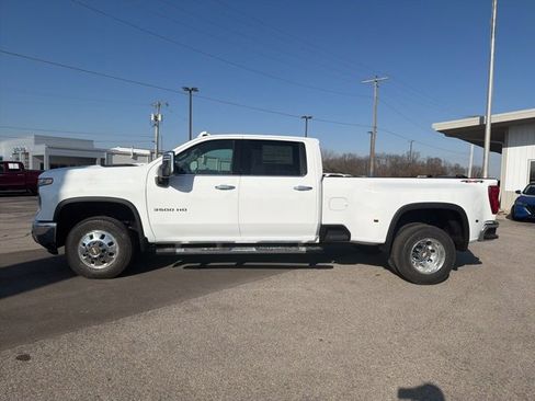 New 2026 Chevrolet Silverado 3500 LTZ w/ LTZ Plus Package image 12