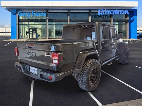Used 2023 Jeep Gladiator Sport AWD/4WD image 2