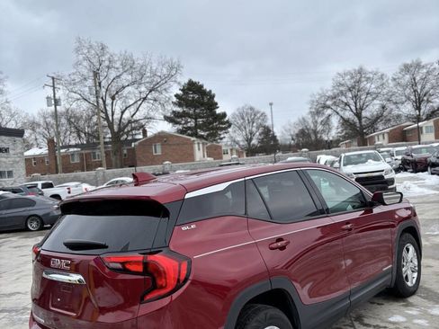 Used 2019 GMC Terrain SLE FWD image 3