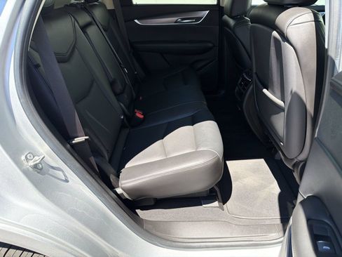 Used 2018 Cadillac XT5 Premium Luxury AWD/4WD image 29