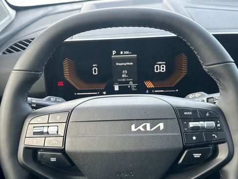 New 2026 Kia Sportage EX image 18