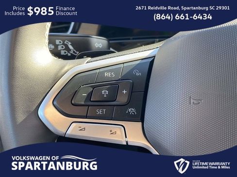 Used 2024 Volkswagen Atlas SE image 23