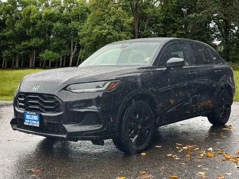 Used 2023 Honda HR-V Sport image 3