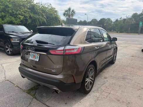 Used 2019 Ford Edge Titanium w/ Cold Weather Package AWD/4WD image 2