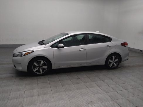 Used 2018 Kia Forte LX w/ LX Popular Package image 2