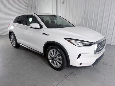Used 2021 INFINITI QX50 Pure FWD image 3