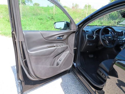 Used 2022 Chevrolet Equinox LT AWD/4WD image 28
