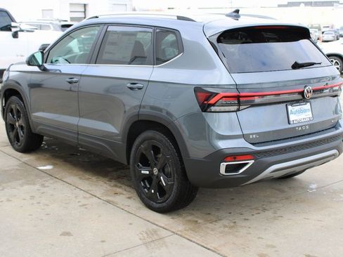 New 2026 Volkswagen Taos SEL AWD/4WD image 4