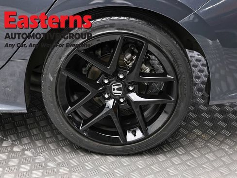Used 2024 Honda Civic Sport image 8