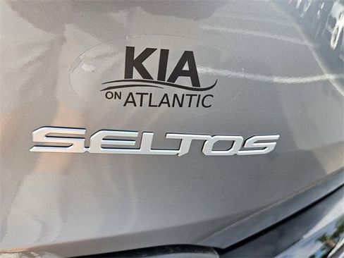New 2026 Kia Seltos S image 9