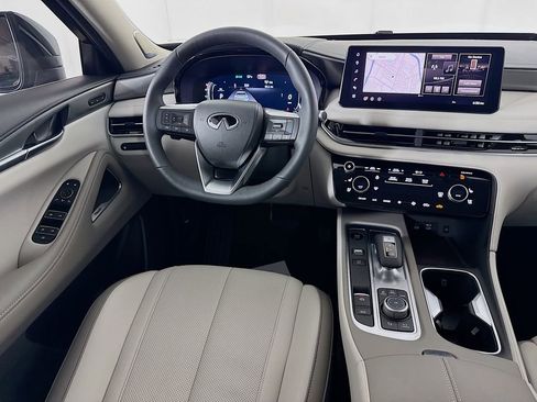 Certified 2026 INFINITI QX60 Luxe w/ Family Package image 29