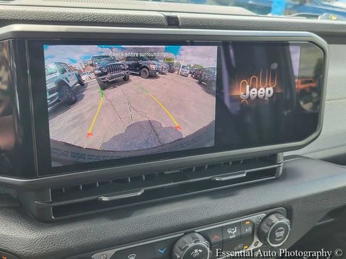 Certified 2025 Jeep Wrangler Unlimited Sport S 4xe AWD/4WD image 17