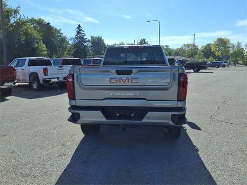 New 2026 GMC Sierra 3500 Denali w/ Denali Reserve Package image 4