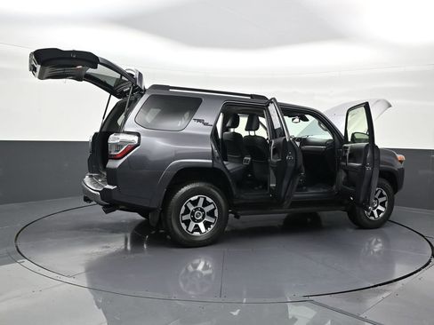 Used 2023 Toyota 4Runner TRD Off-Road Premium w/ Moonroof Package image 32