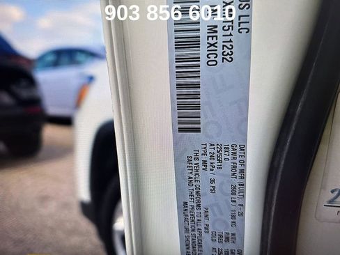 Used 2021 Jeep Compass Limited image 15