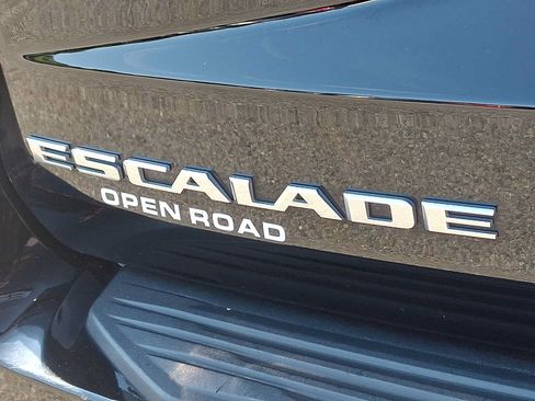 Certified 2023 Cadillac Escalade Sport Platinum AWD/4WD image 34