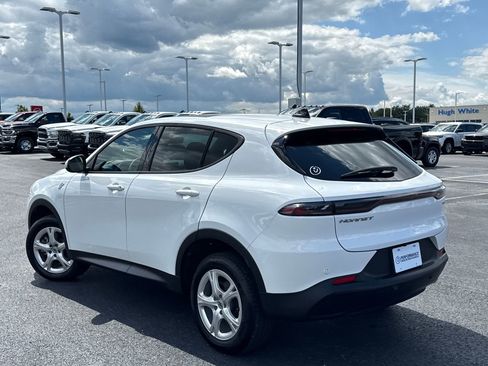 Used 2024 Dodge Hornet GT image 5