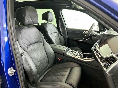 Used 2026 BMW X5 M60i image 26
