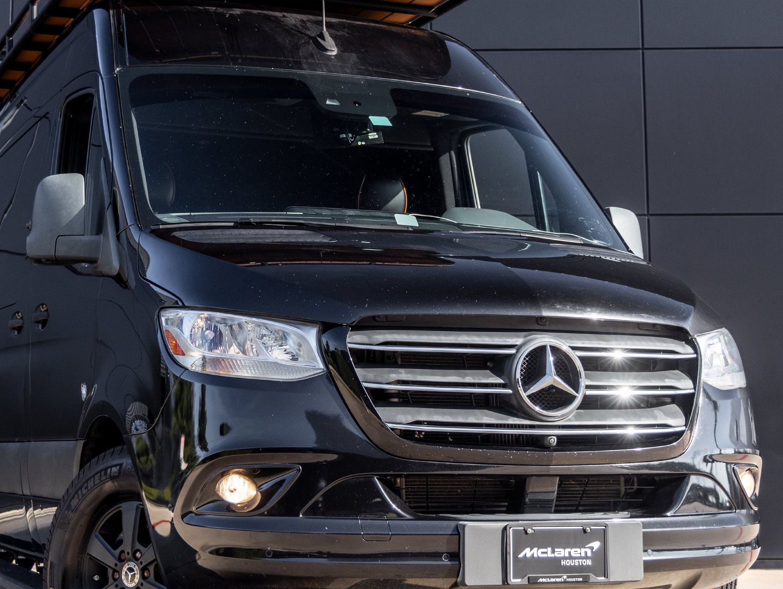 Used 2019 Mercedes-Benz Sprinter 2500 image 4