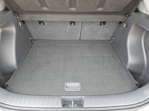 Certified 2025 Hyundai Kona SEL FWD image 33