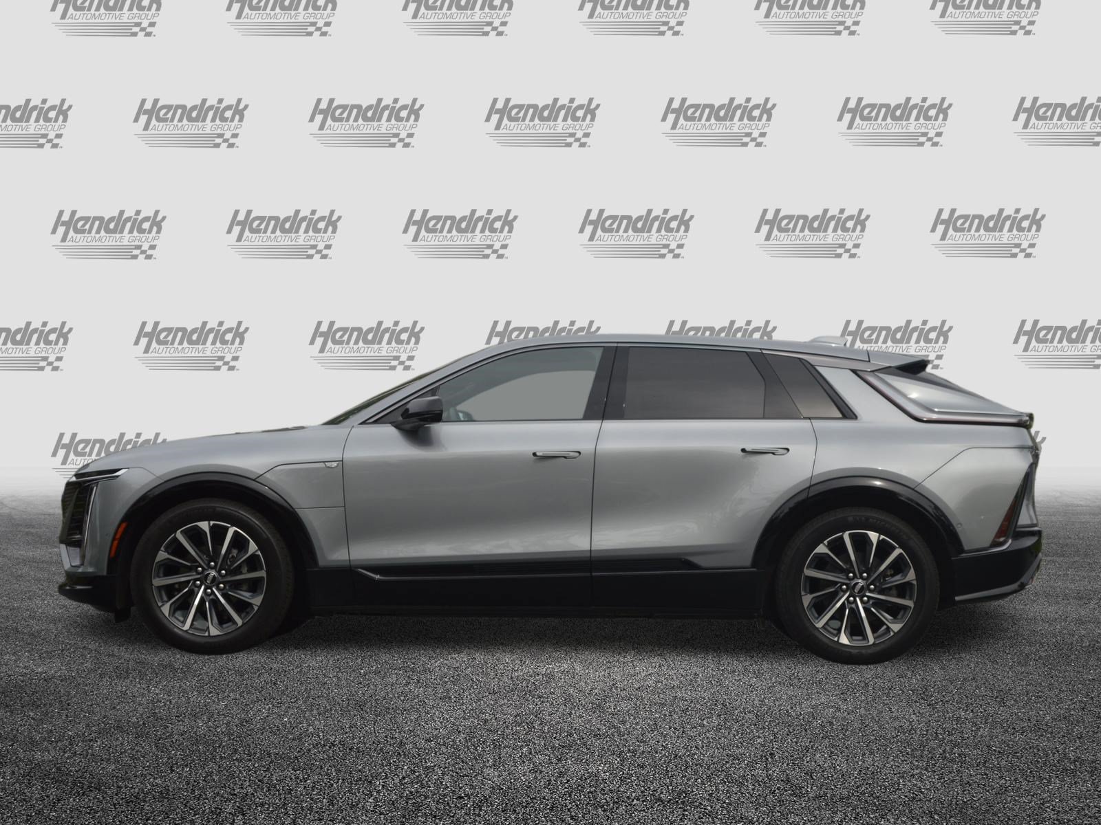 Used 2024 Cadillac Lyriq Sport RWD image 5