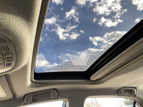 Used 2013 Toyota Corolla S image 19