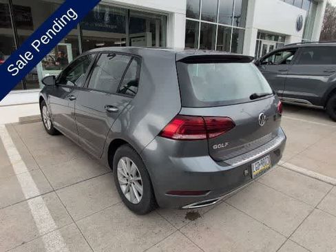 Used 2019 Volkswagen Golf S image 3