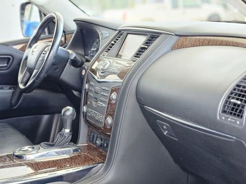 Used 2020 Nissan Armada SL image 13