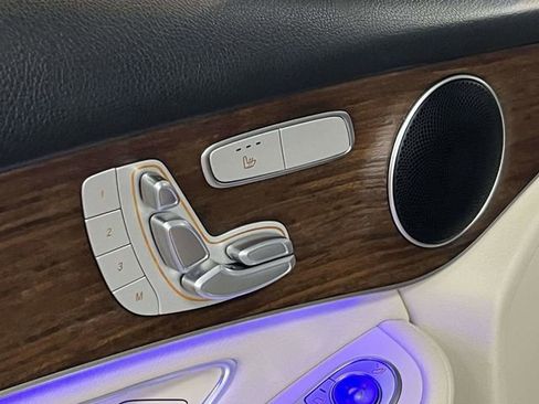 Certified 2022 Mercedes-Benz GLC 300 4MATIC image 17