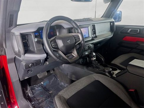 Used 2023 Ford Bronco Big Bend w/ Sasquatch Package image 10