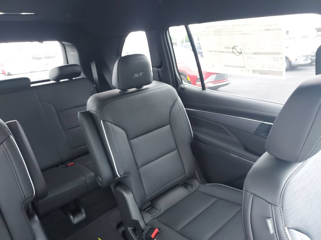 New 2026 Buick Enclave Sport Touring FWD image 14