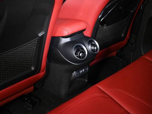 Used 2025 Alfa Romeo Stelvio Sprint w/ Veloce Package AWD/4WD image 18
